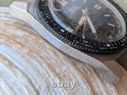 Vintage 1970's Gruen World Time All SS Diver with512 CA Mvmt, Runs FOR PARTS/REPAIR