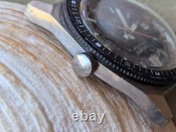 Vintage 1970's Gruen World Time All SS Diver with512 CA Mvmt, Runs FOR PARTS/REPAIR