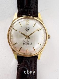 Vintage Benrus Electronic Watch 60 Series 9021 Gold Tone 34mm Not Working