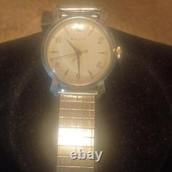 Vintage Bulova radium lume wristwatch READ DESC. 1950s bulova