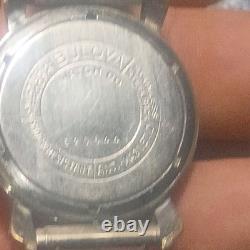 Vintage Bulova radium lume wristwatch READ DESC. 1950s bulova