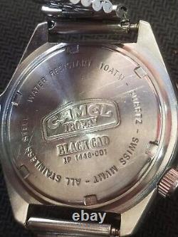 Vintage Camel Trophy Black Cad Diver 100 Mt Men's Watch for parts or repair