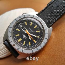 Vintage Elgin Day-Date Diver Watch withPatina, Tropic Band, Runs FOR PARTS/REPAIR