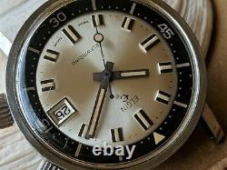 Vintage Elgin Super-Compressor Dive Watch withUSMC Military Stamp FOR PARTS/REPAIR