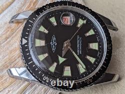 Vintage EverSwiss Aqua Sport Diver Watch withRonda 7115 Mvmt, Runs FOR PARTS/REPAIR