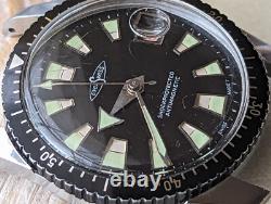 Vintage EverSwiss Aqua Sport Diver Watch withRonda 7115 Mvmt, Runs FOR PARTS/REPAIR