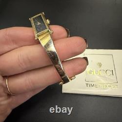 Vintage GUCCI 1500 Gold Bangle Quartz Women's Wristwatch For Parts Repair