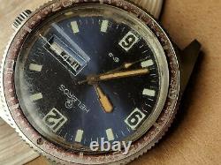 Vintage Helbros Day-Date Diver Watch withBlue Dial, AS 1914, Runs FOR PARTS/REPAIR