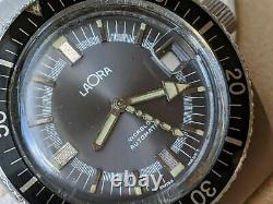 Vintage Laora 20 ATM Diver Watch withAll SS Case, ETA 2782, Runs FOR PARTS/REPAIR