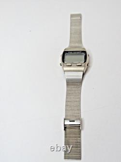 Vintage Nelsonic Space Attacker Video Game Watch Not Working #W1-18