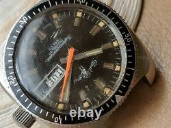 Vintage Paul Peugeot Surf n' Ski 20 ATM Diver Watch withMint Dial FOR PARTS/REPAIR