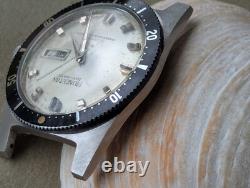 Vintage Princeton 20 ATM All SS Diver withDurowe 471-3 Mvmt, Runs FOR PARTS/REPAIR