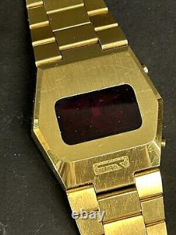 Vintage Quantum Time Corporation LED Digital Watch For Parts Or Repair