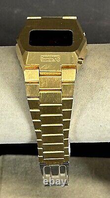 Vintage Quantum Time Corporation LED Digital Watch For Parts Or Repair