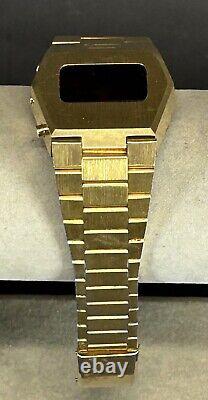 Vintage Quantum Time Corporation LED Digital Watch For Parts Or Repair