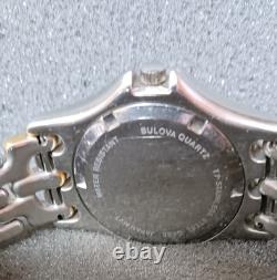 Vintage Rare Mens Budweiser Bulova Gold-Tone watch for parts & Repairs