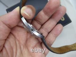 Vintage Universal Genève 1950s Hand-Wind Watch For parts or repair