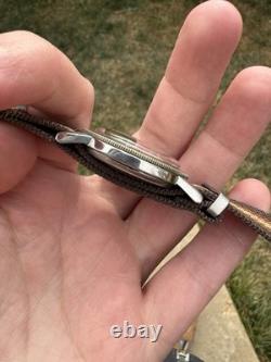 Vintage Zodiac Sea Wolf 35mm Watch FOR PARTS / REPAIR RUNS BUT NOT TESTED