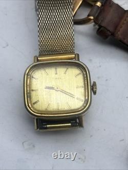 Vintage watch lot Timex, Seiko and more! For parts/ repair