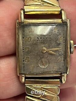 Vintage watch lot for parts or repair mostly Swiss Made Croton Gruen Swistar