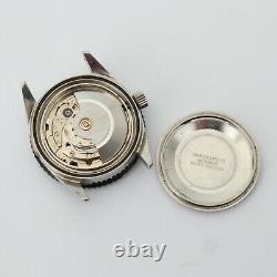 Vtg Waltham Automatic Men's Dive Watch Swiss Made Day Date Needs Repair 36.5mm