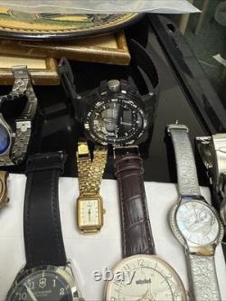 Watch Lot If 23 For Parts Or Not Working